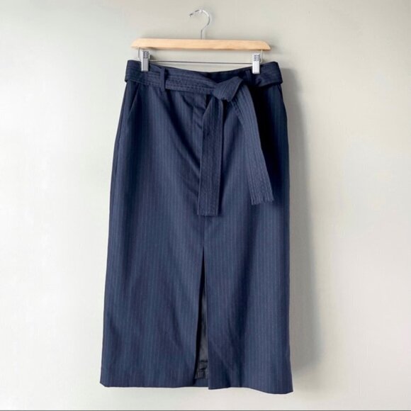𝅺WILFRED | Tie-Front Skirt Navy Pinstripe Size 10 - Picture 4 of 10